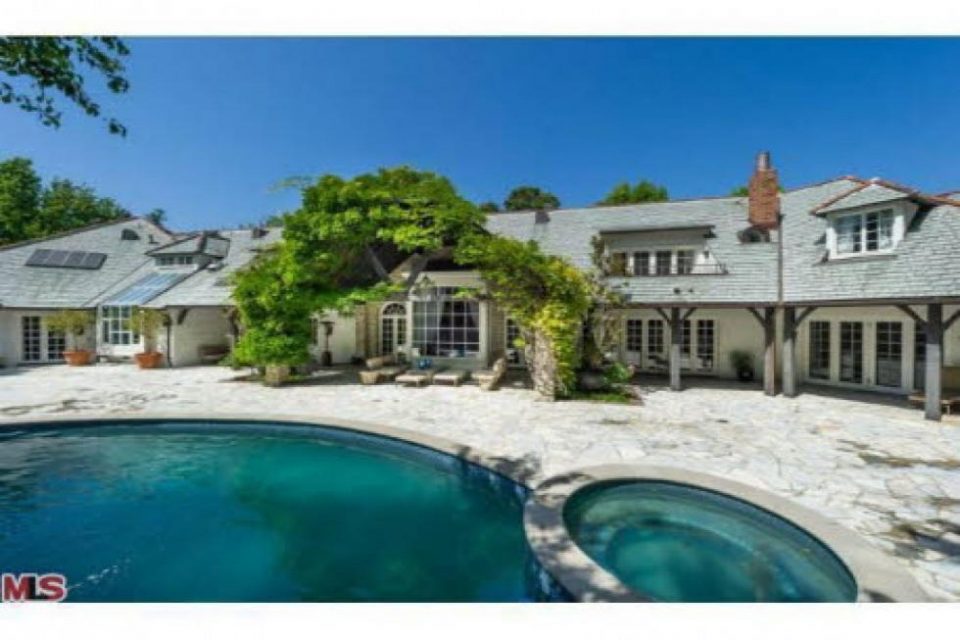 Frazier’s Flipping House!