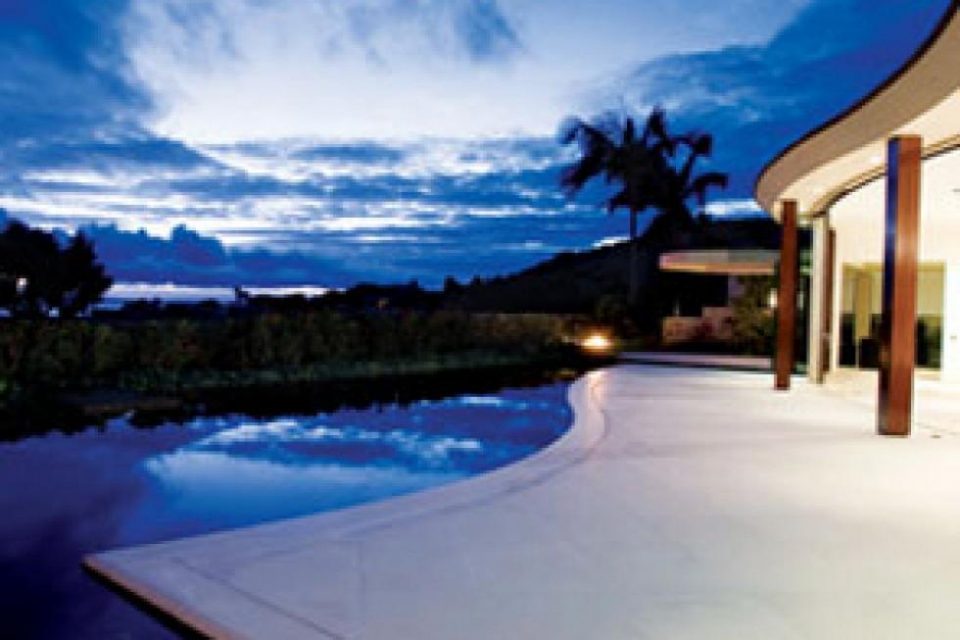 Top 10 Beach Home Reduced $3.5m!