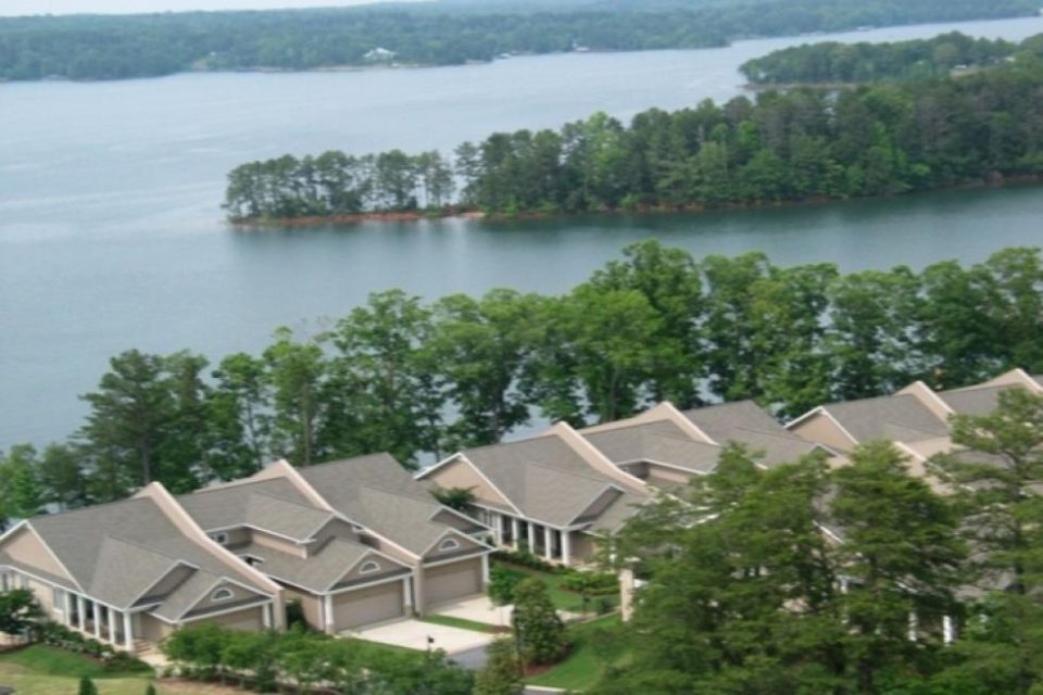 10 South Carolina Lakefront Condos Auction!