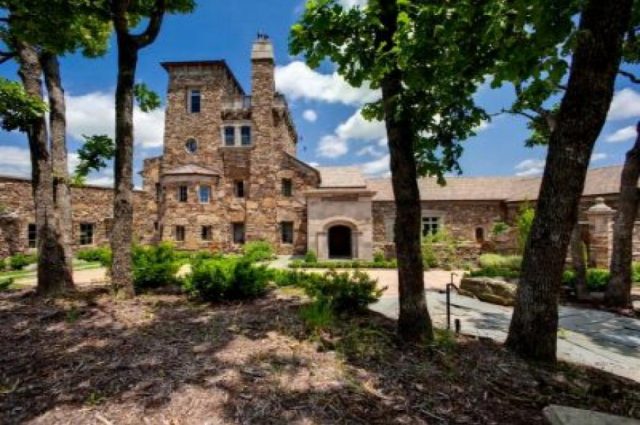 Arkansas Castle Just Listed!