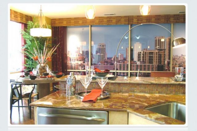 Chicago Deals & Free Parking!