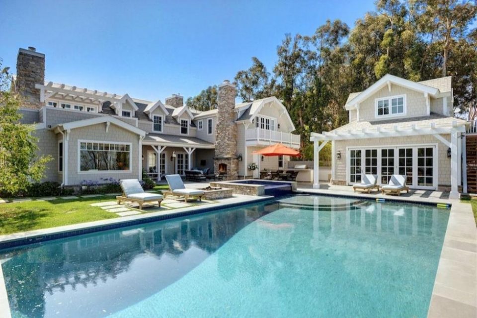 Howie Hopes House Sells!