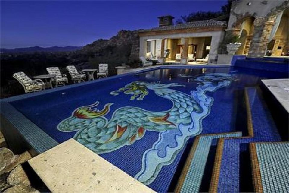 The Mermaid Pool Home!