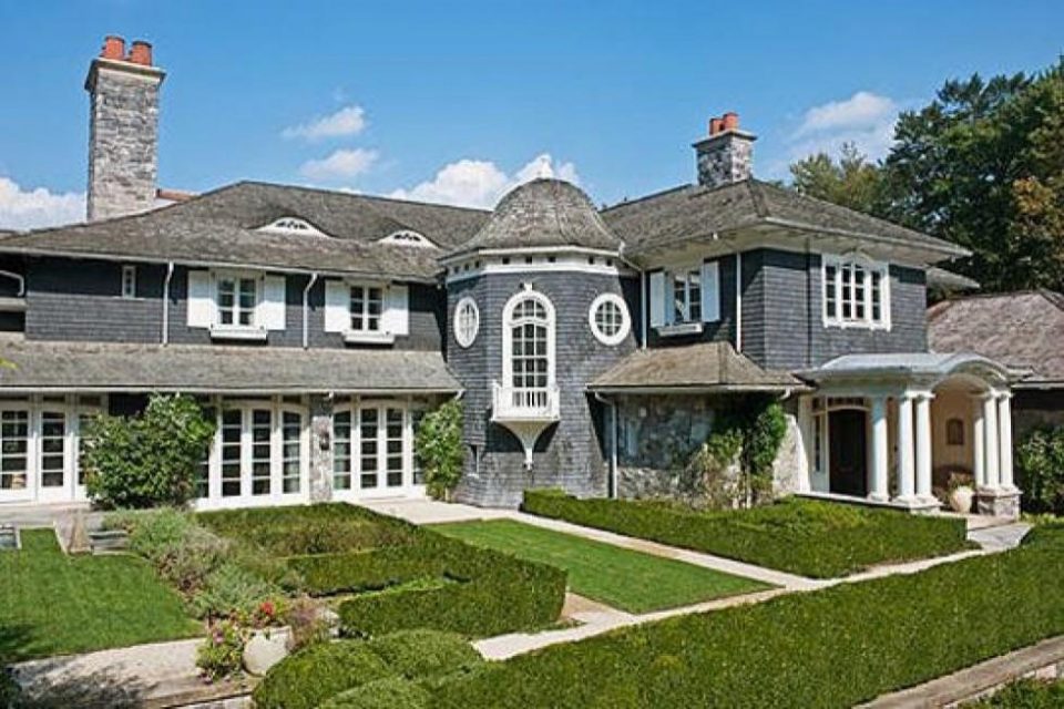 “Trickle Down King’s” Mansion!
