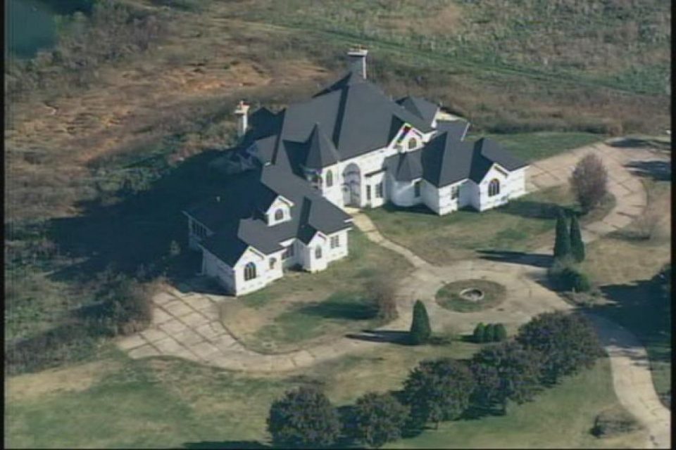 NASCAR Champ’s Home Foreclosure!