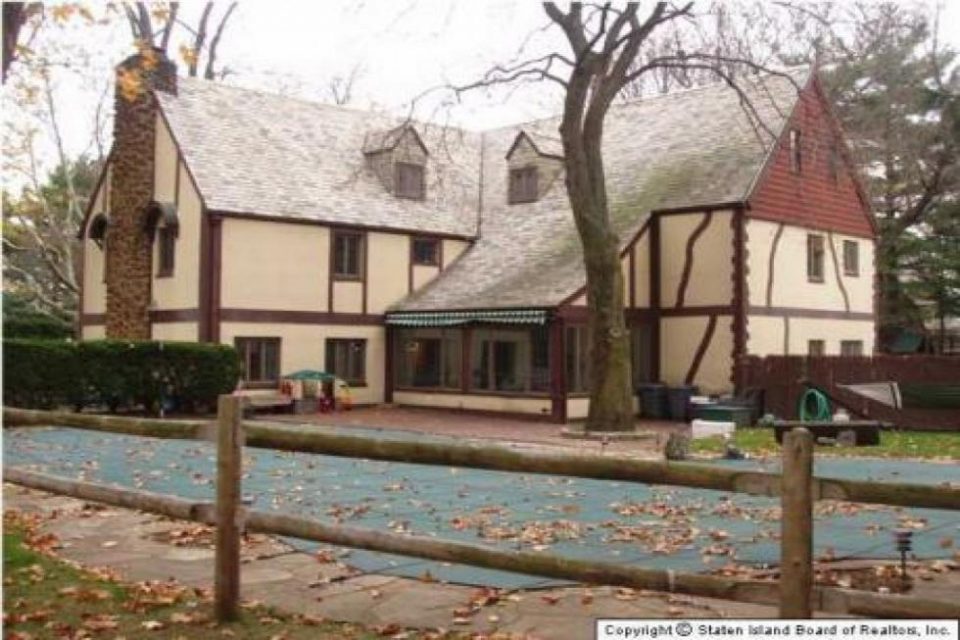 Godfather Home Finally Gets an Offer!