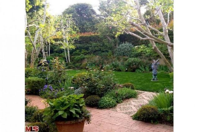 A Supercalifragilistic-expialidocious Home