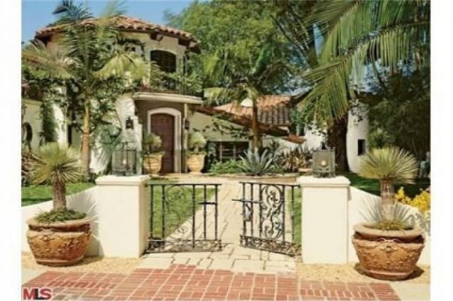 Ryan Seacrest’s House of Peace!