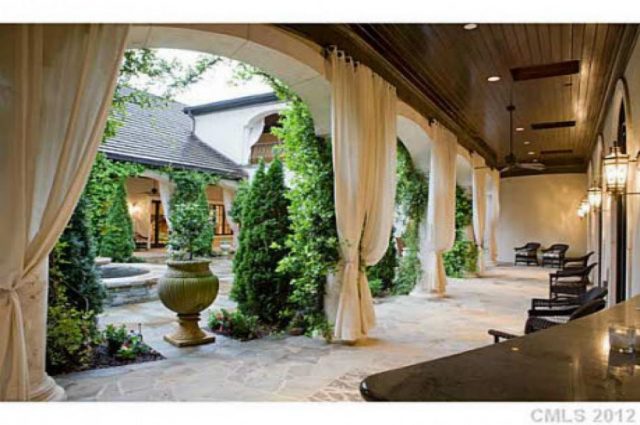 “Bachelorette Home” Out for the Money!