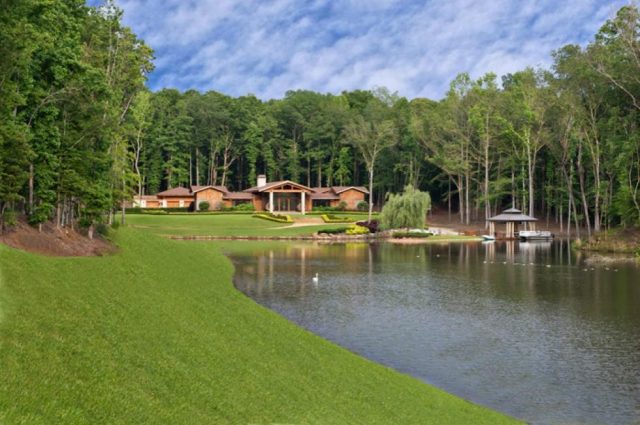 Kenny Rogers Georgia Estate Auction!