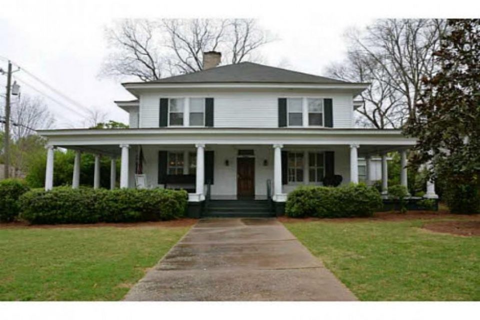 “Vampire Diaries” House For Sale!