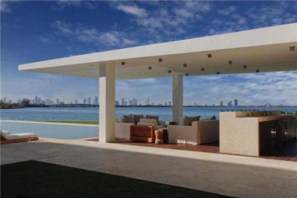 A-Rod Benched – Wants $38 Million in Miami!