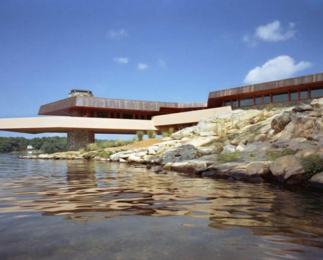 Frank Lloyd Wright Island!