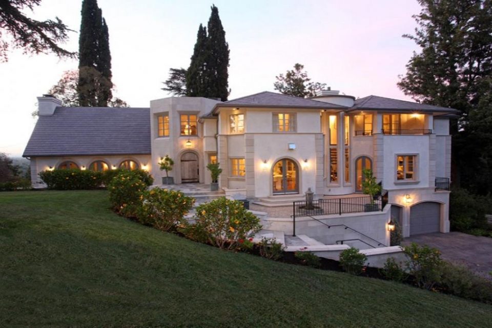 Kara DioGuardi’s 1923 French Chateau!