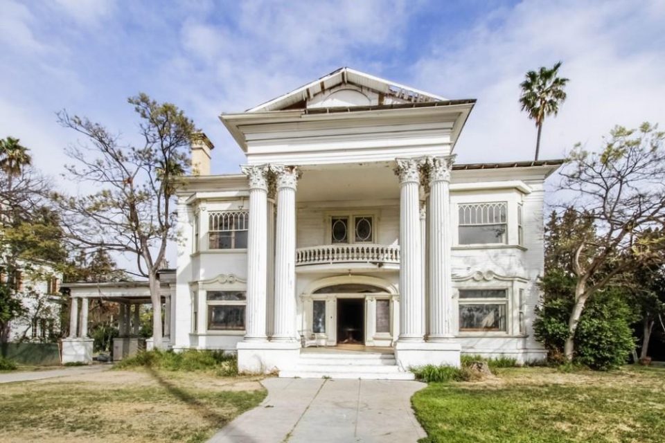 Los Angeles Haunted Home!