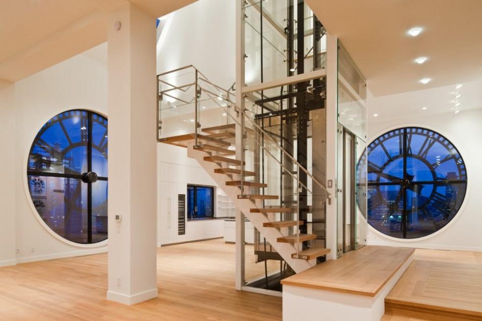 2011 Esquire Bachelor Pad Still Available