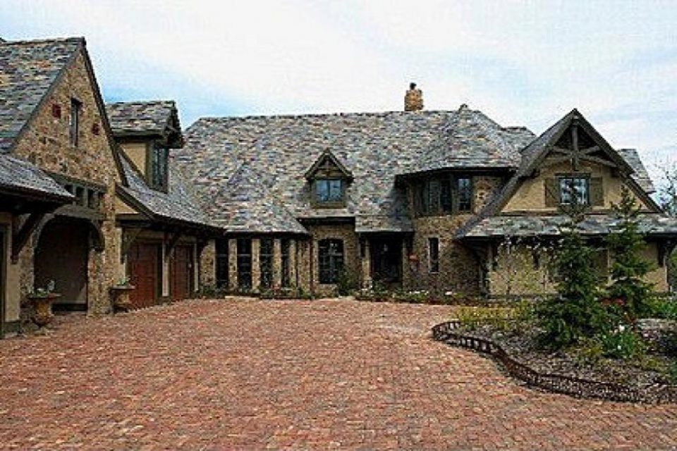 Kansas Jayhawks Mansion Auction!