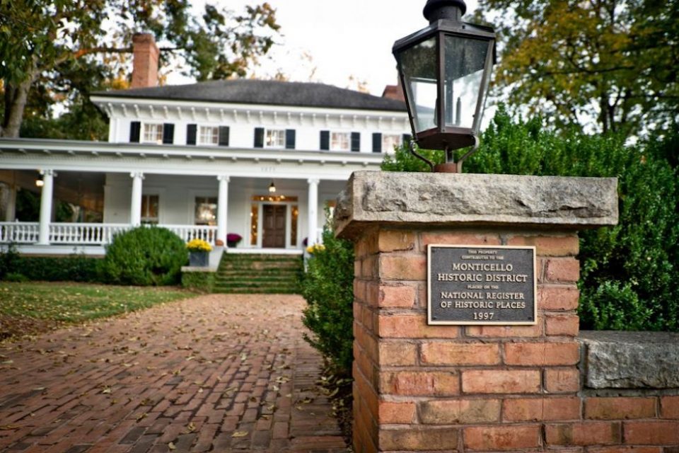Historic Civil War Mansion!