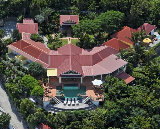 Steve Martin’s Caribbean Home!