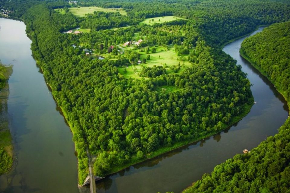 Pennsylvania’s 1820’s Riverstone Estate!