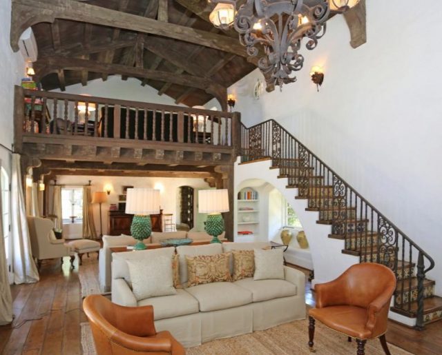 Reese Witherspoon’s Sweet Home Shangri-La!