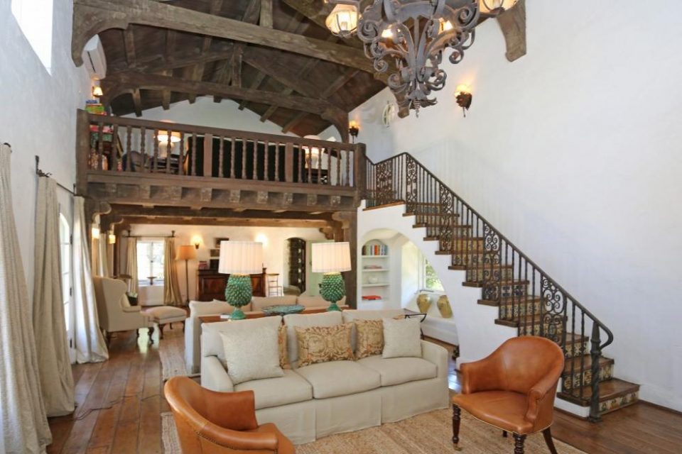 Reese Witherspoon’s Sweet Home Shangri-La!