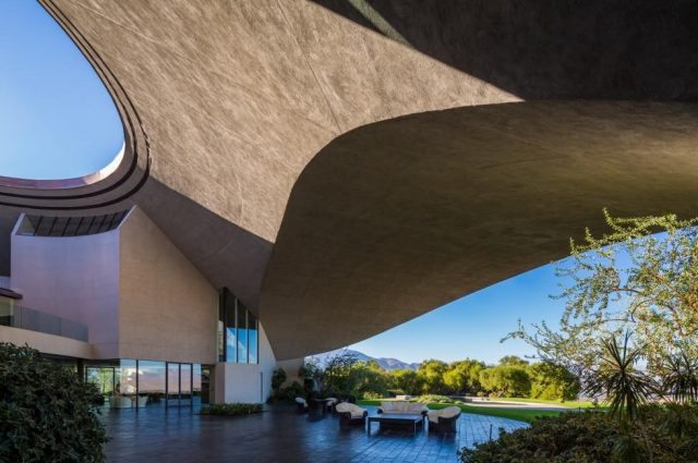 2013 Top Ten Celebrity Homes For Sale
