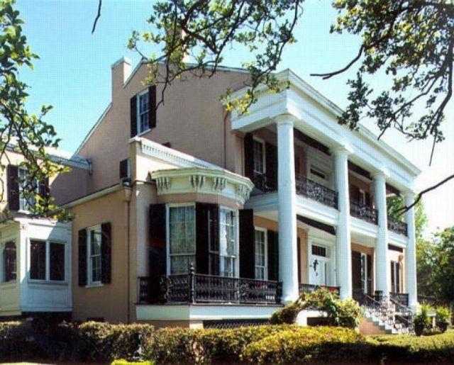 Historic Mississippi Inn!