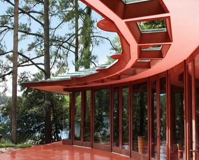 Frank Lloyd Wright Beach House!