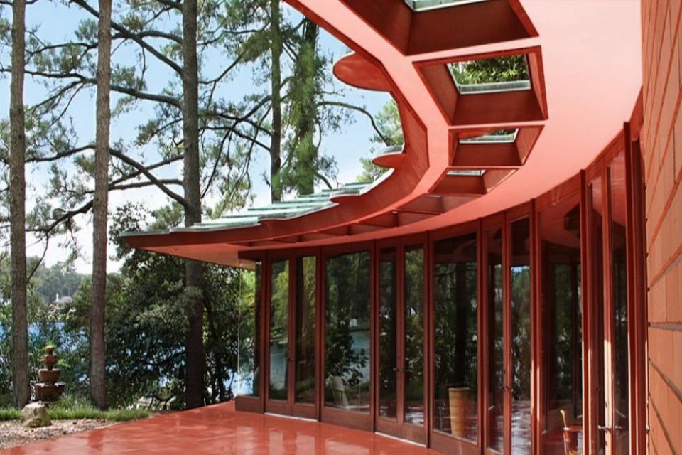 Frank Lloyd Wright Beach House!