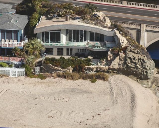 Laguna Beach Rock House!