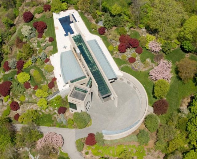 Connecticut Glass Bridge to Private Tower!