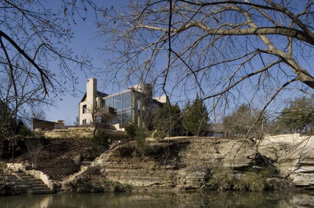 A Dallas Contemporary!