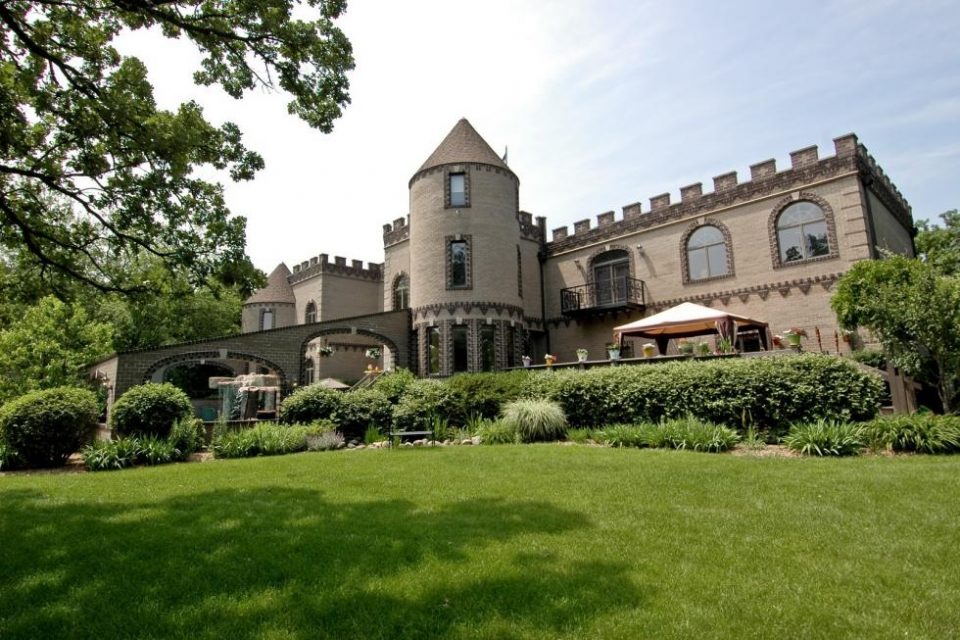 Illinois Castle Home!