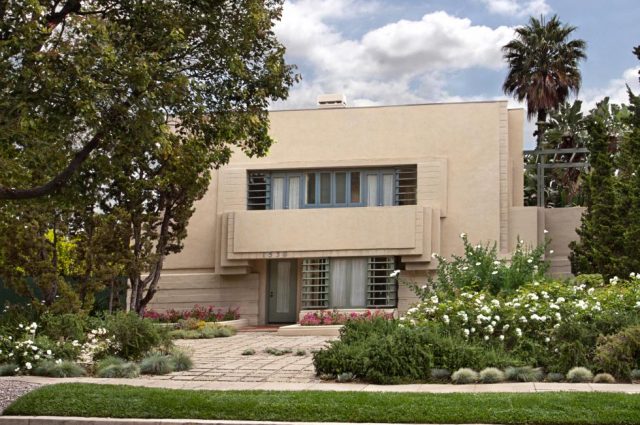 Lloyd Wright’s Hollywood Concrete Home!