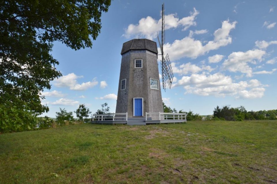 Connecticut Windmill House!