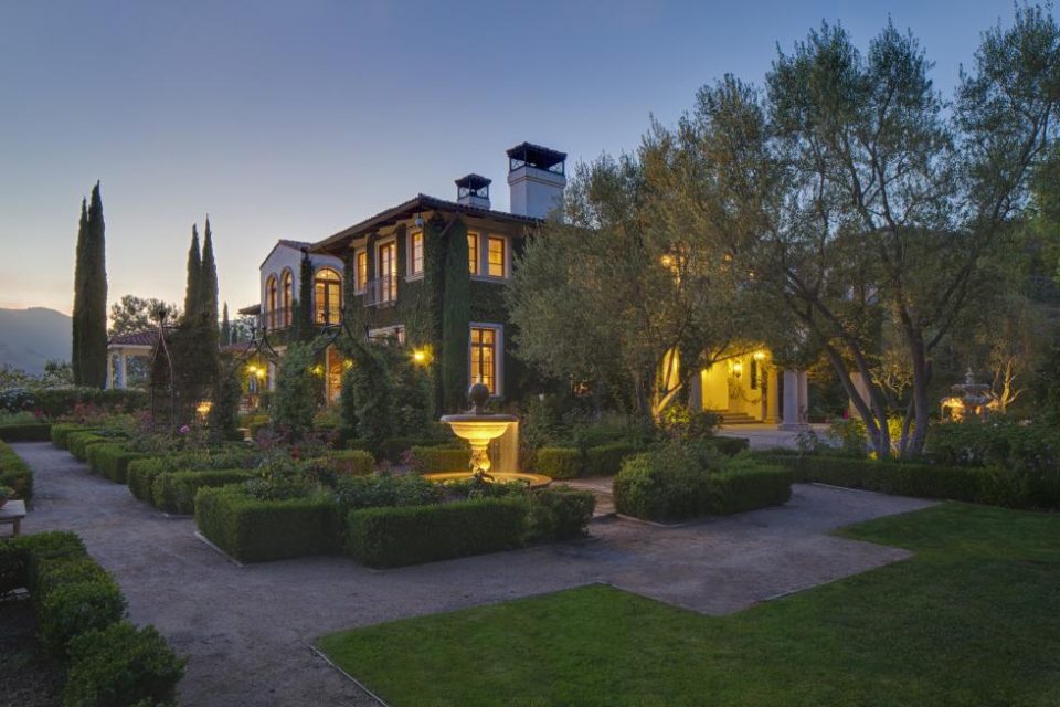 Heidi Klum’s Romantic Villa!