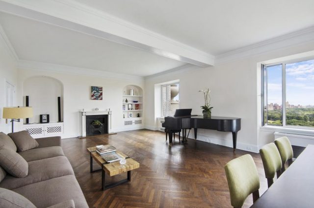Pavarotti’s NYC Home Costs More Than a Song!