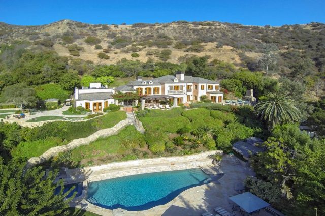 Kelsey Grammer’s Malibu Mansion!