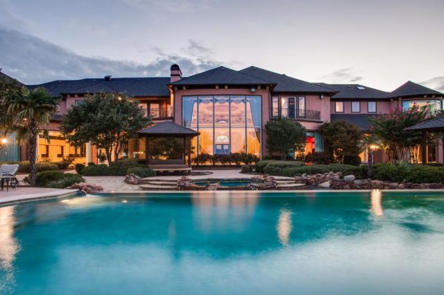 Prime Time Deion’s Dallas Mansion!