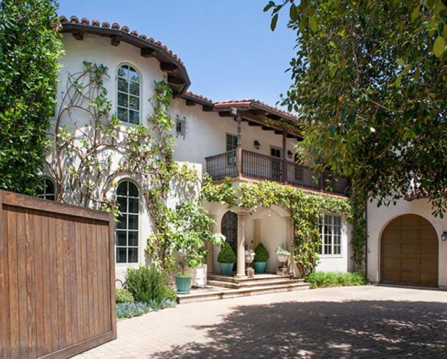 Reese Witherspoon’s Spanish Estate!