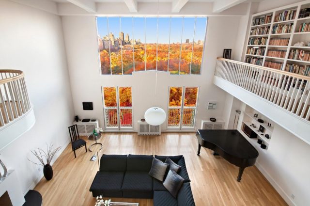 Mosaic Building For New York Artists!