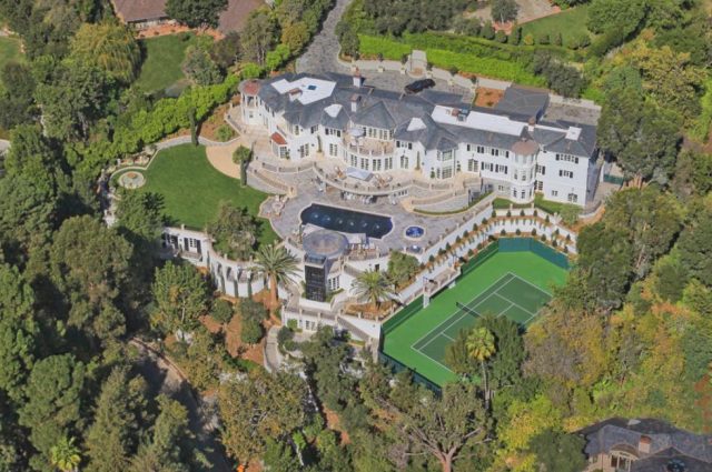 Kenny Rogers’ Liongate Sells For $50 Million!