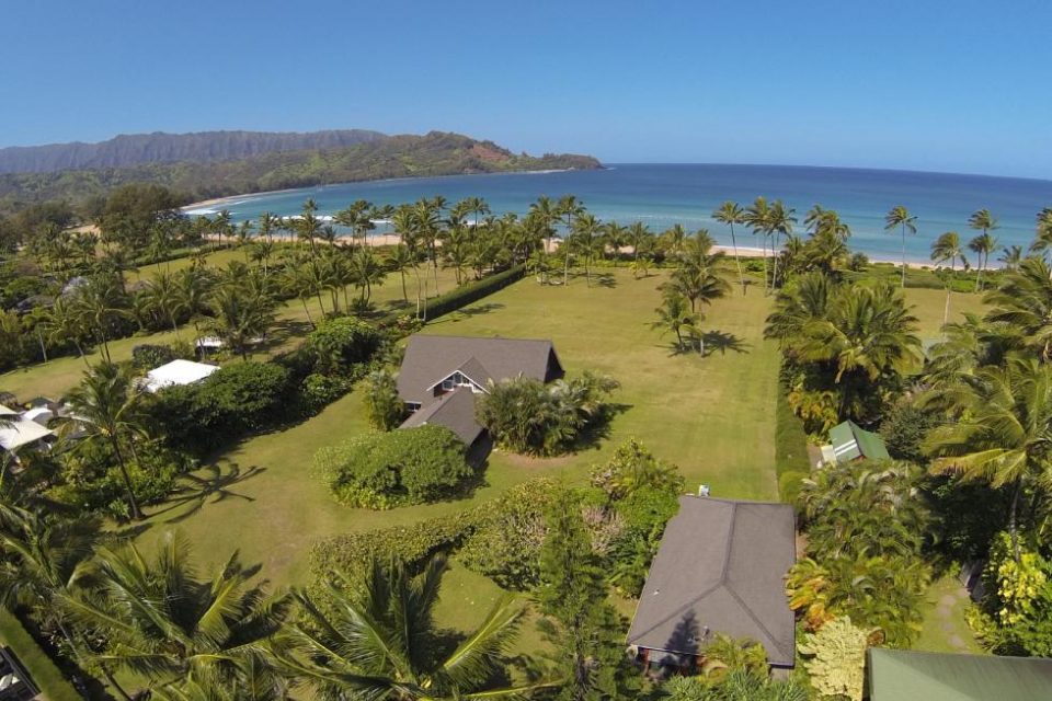 Julia Roberts’ Hawaii Home!