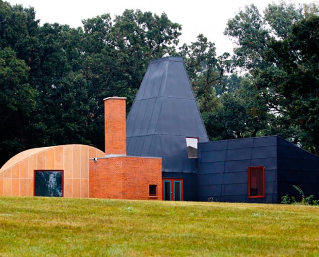 Frank Gehry’s Winton House Auction!