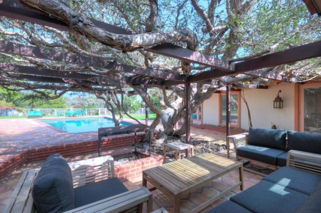 Sean Penn’s Malibu Home!