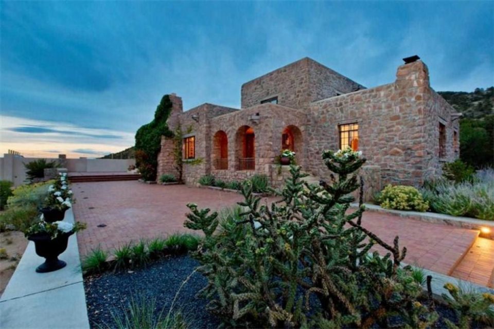 Santa Fe’s Casa La Luna!