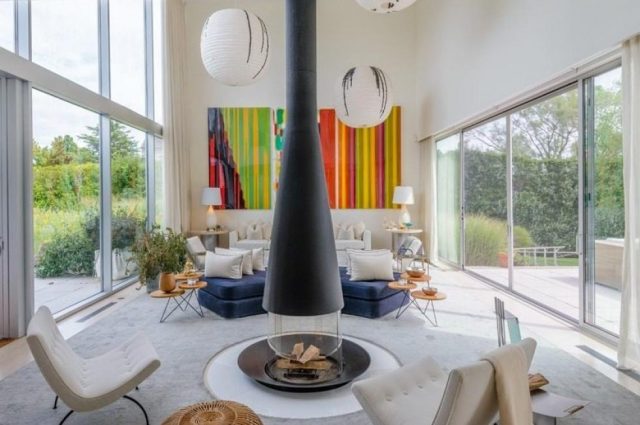 Sleek Contemporary In Watermill!
