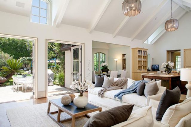 Madonna’s Sunset Boulevard Mansion!