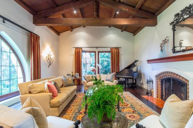 Benny “King of Swing” Goodman’s Pad!